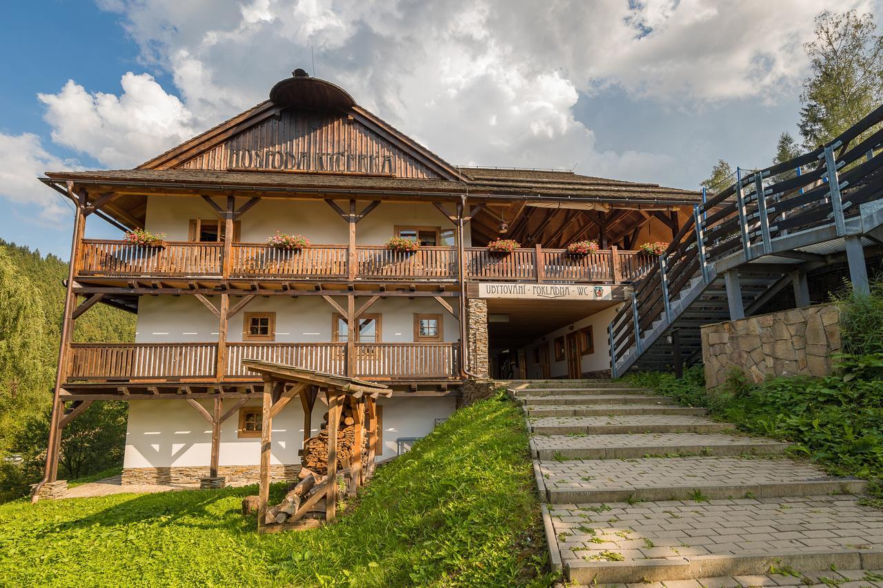 Valasske Chalupy Kycerka Hotel Velke Karlovice Exterior photo